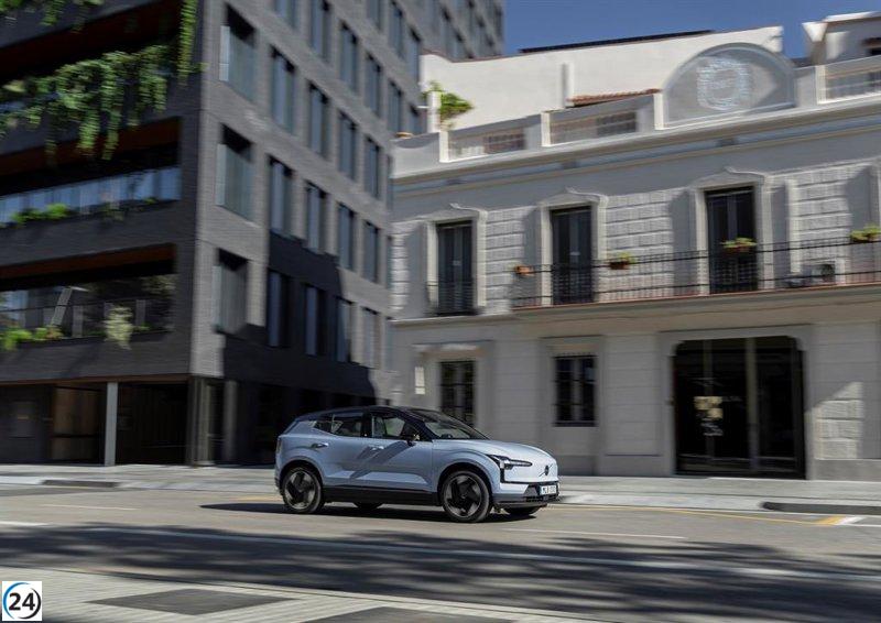 Volvo establece ambiciosas metas de sostenibilidad para 2030, priorizando la reducción de emisiones y la protección de la biodiversidad.