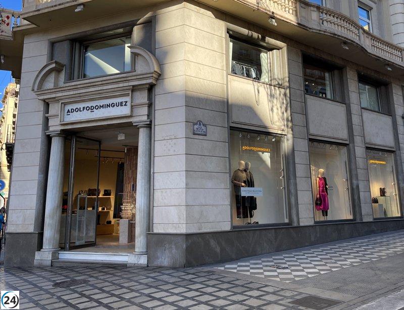 El imperio de Adolfo Domínguez se desliza hacia el abismo: pérdidas se disparan un 27% mientras las ventas aumentan tímidamente un 13,2%