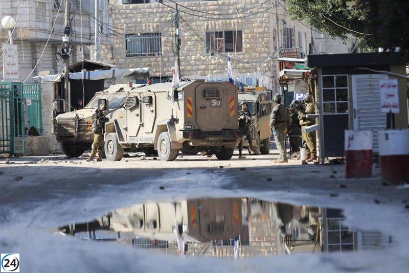 Tres palestinos asesinados por el Ejército israelí en hospital de Yenín, según autoridades palestinas.
