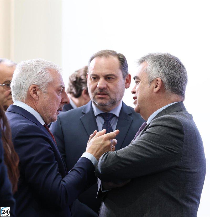 Ábalos reconoce que Santos Cerdán está sufriendo y no actúa por voluntad propia.