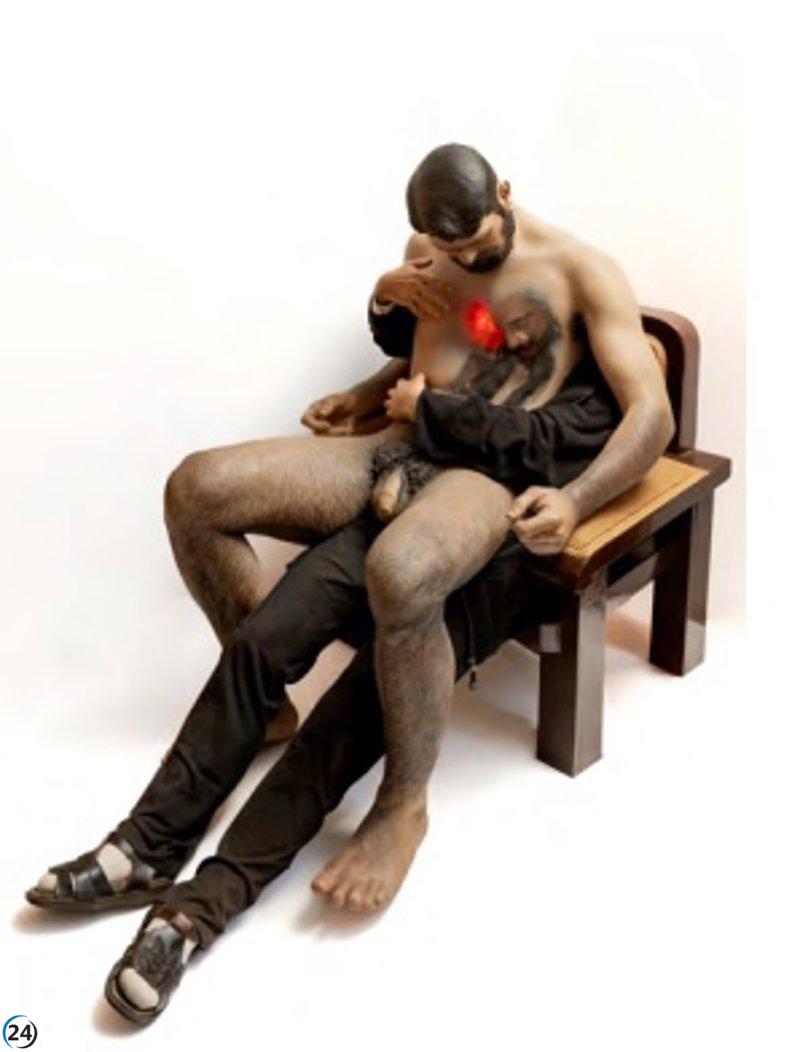 La controvertida escultura gay de ARCO, en venta por 80.000 euros tras 40 años