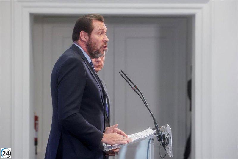 Puente reconoce que no puede despedir al hermano de Koldo de EMFESA por falta de condena.