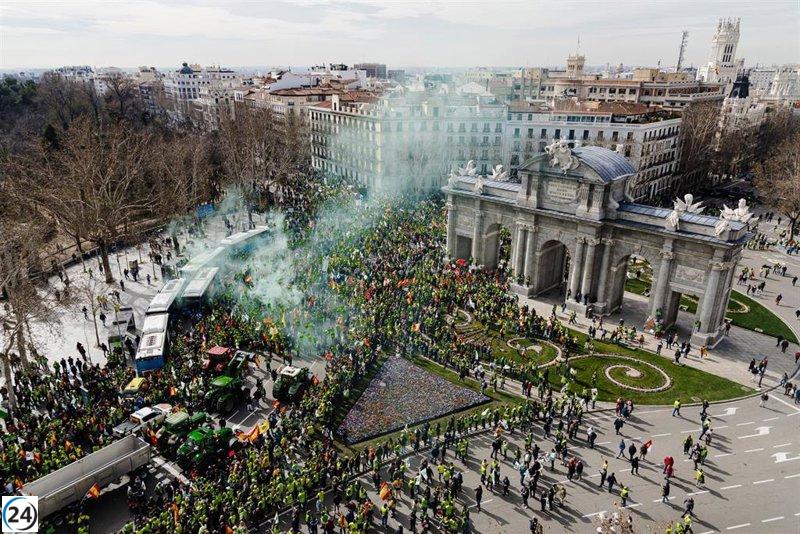 Tractores vuelven a Madrid para exigir medidas y convocan a manifestaciones.
