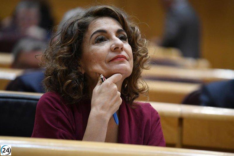 Hacienda continuará financiando a SEPI para adquirir hasta el 10% de Telefónica, afirma Montero.