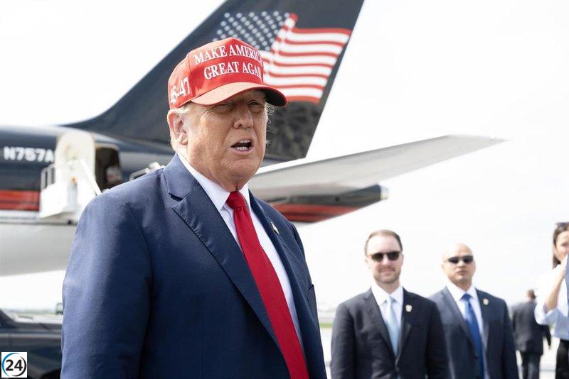 Se seleccionan siete jurados para el juicio de Trump por el caso de soborno a Stormy Daniels.