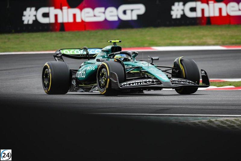 Fernando Alonso supera a Red Bull y consigue el tercer puesto en China.