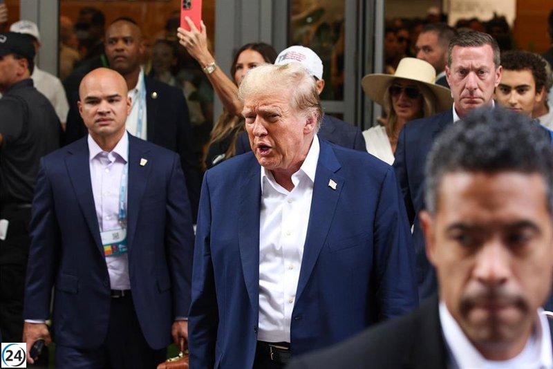 La defensa de Trump acusa a Stormy Daniels de lucrar con la supuesta relación.