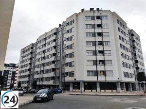 Los españoles destinaron casi la mitad de su sueldo al alquiler en 2023, el porcentaje más alto en cinco años.