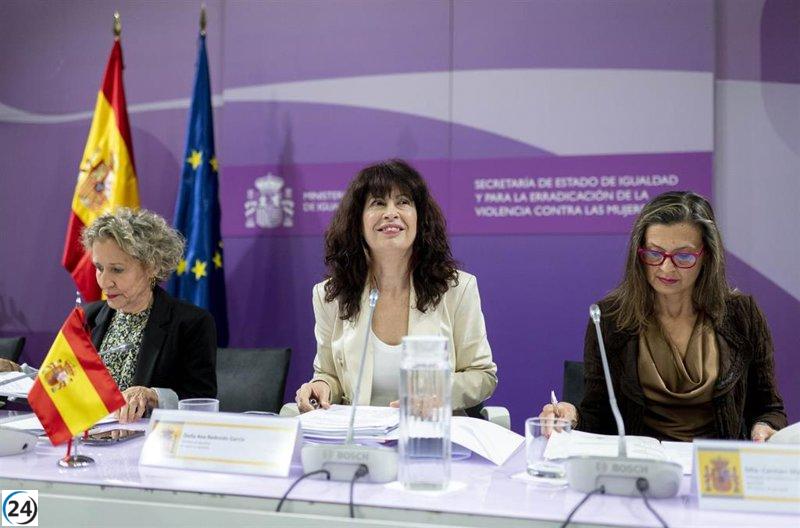 Feministas exigen claridad en el uso de fondos contra la violencia de género.
