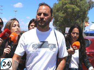 Antonio Tejado celebra su salida de prisión con amigos cercanos.