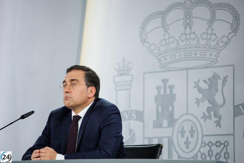 Albares retira embajadora en Argentina por falta de disculpas de Milei.