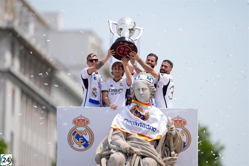 Kroos se marcha del Real Madrid pese a los esfuerzos por retenerlo, según Carvajal.