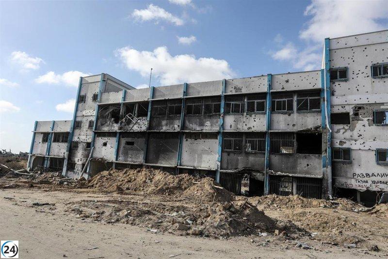 El ejército israelí ataca escuela de la ONU en Gaza alegando presencia de milicianos de Hamás