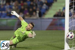 Unai Simón se corona como el mejor portero y Sorloth pierde oportunidad de ser máximo goleador tras lesión.