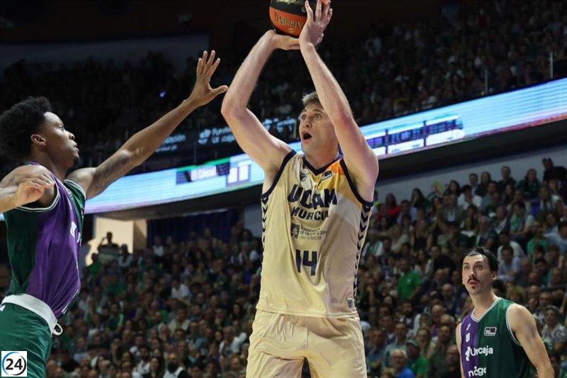 UCAM destaca en el Carpena y lidera en las semifinales de la Liga Endesa