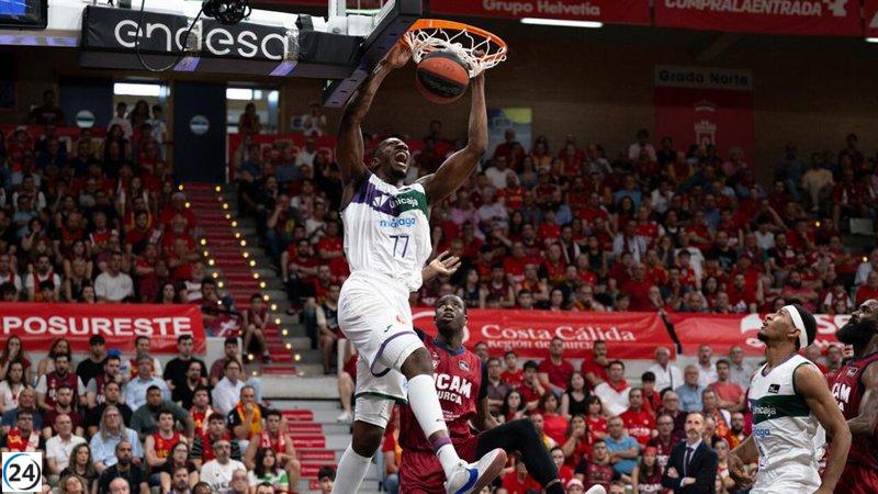 El Unicaja resurge en Murcia