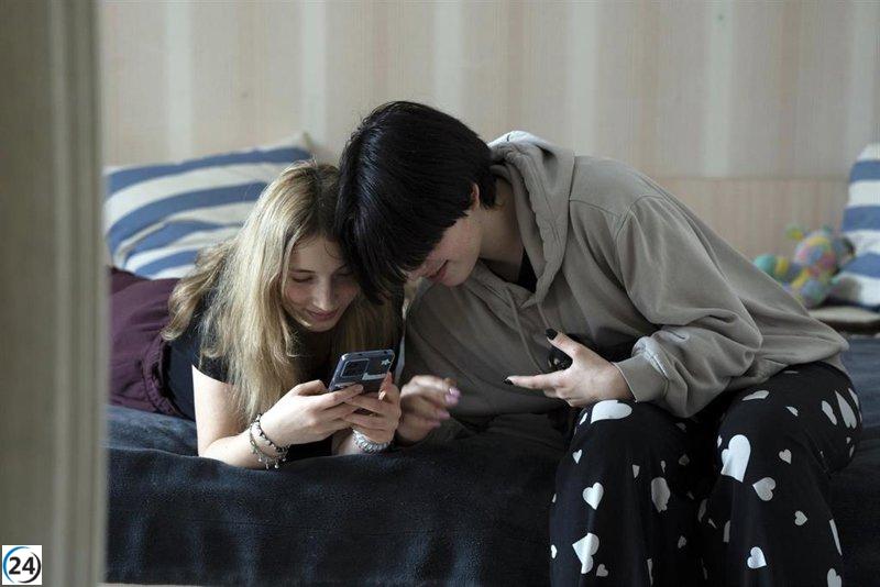 ONG exige a países de Europa del Este acciones por la salud mental de jóvenes afectadas por la guerra.
