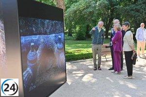 Javier Vallhonrat muestra la rica biodiversidad de La Granja de San Ildefonso en el Campo del Moro