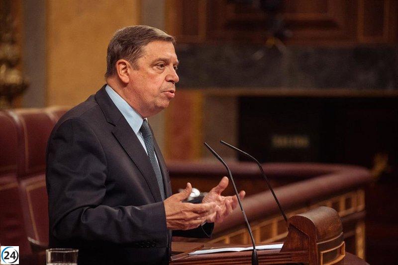Planas asiste a la Corrida de la Prensa con el Rey, en un honor para él; Urtasun no estará presente.