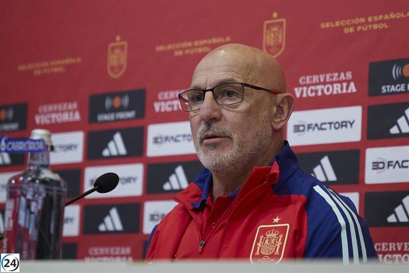De la Fuente destaca la competencia y la ilusión en el equipo, descartando nerviosismo.