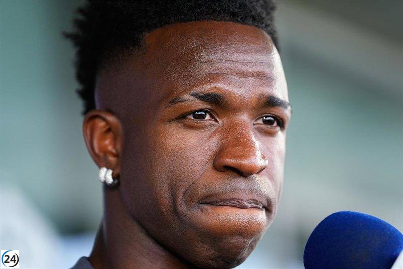 Vinícius desafía al racismo: