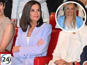 La Reina Letizia y Belén Esteban sorprenden con atuendo similar en evento público.