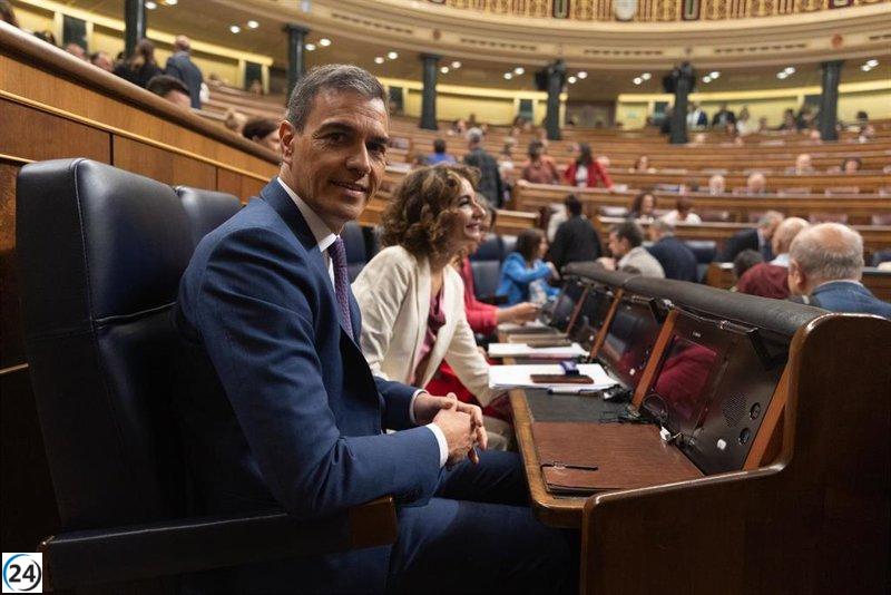 Sánchez promete medidas para fortalecer la democracia antes de septiembre.