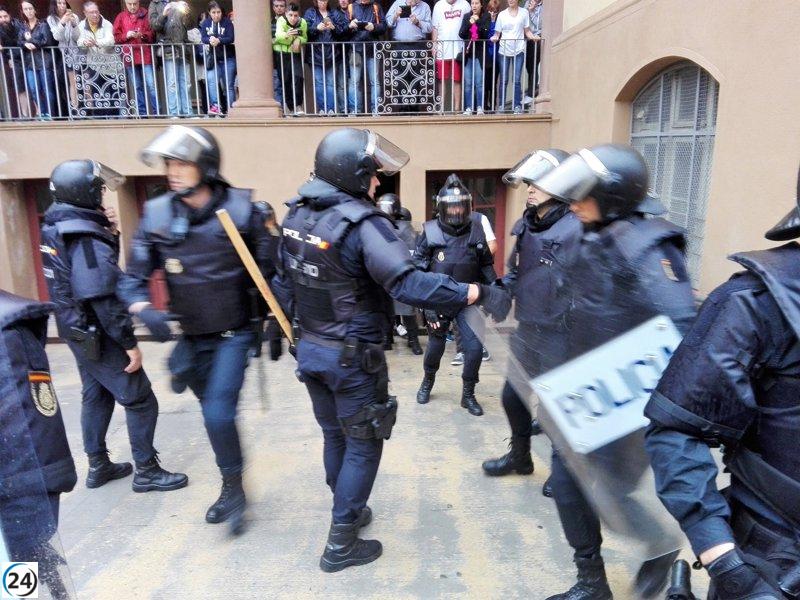 Cargos policiales en el 1-O en Barcelona solicitan amnistía