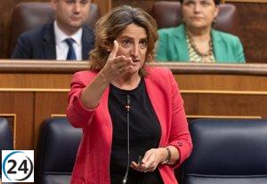 Teresa Ribera justifica aranceles de la UE al coche eléctrico chino por competencia desigual