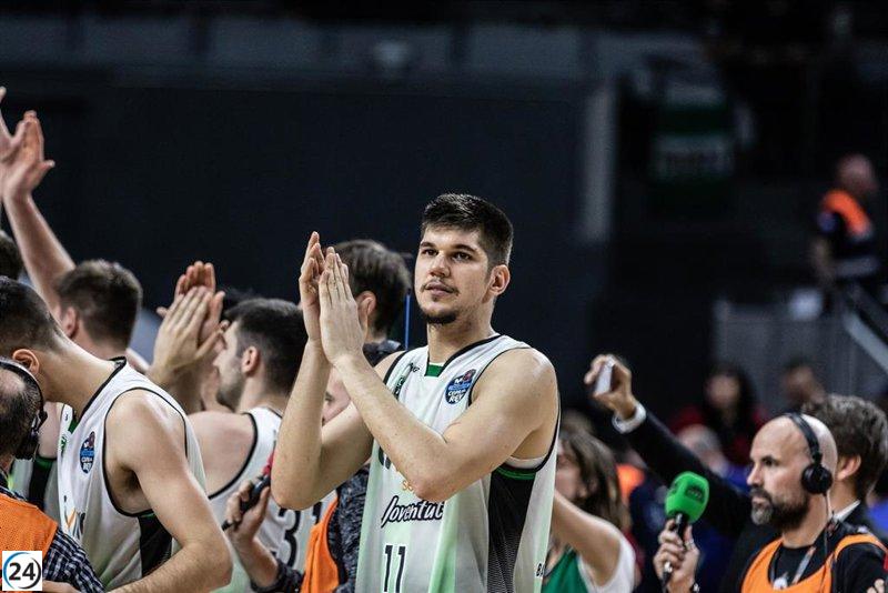 Marko Todorovic renueva su contrato con el UCAM Murcia por otro año.