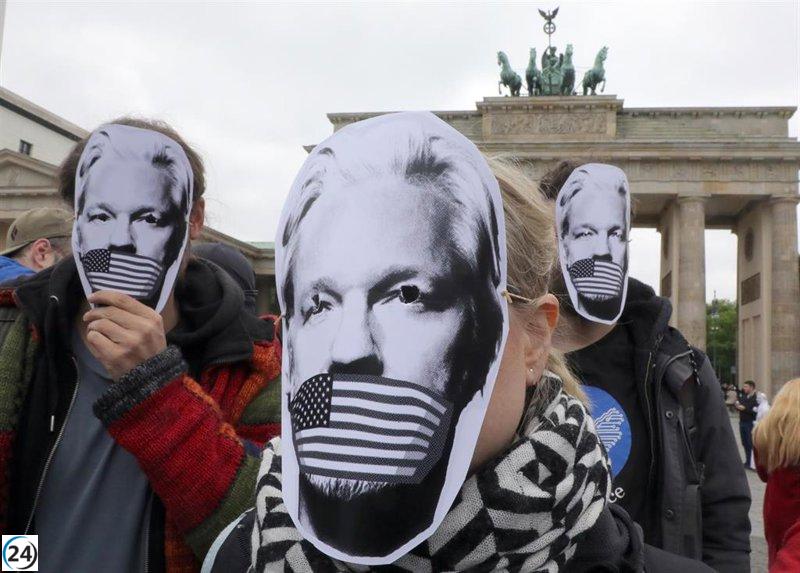 Julian Assange queda en libertad tras acuerdo con el Gobierno de EEUU