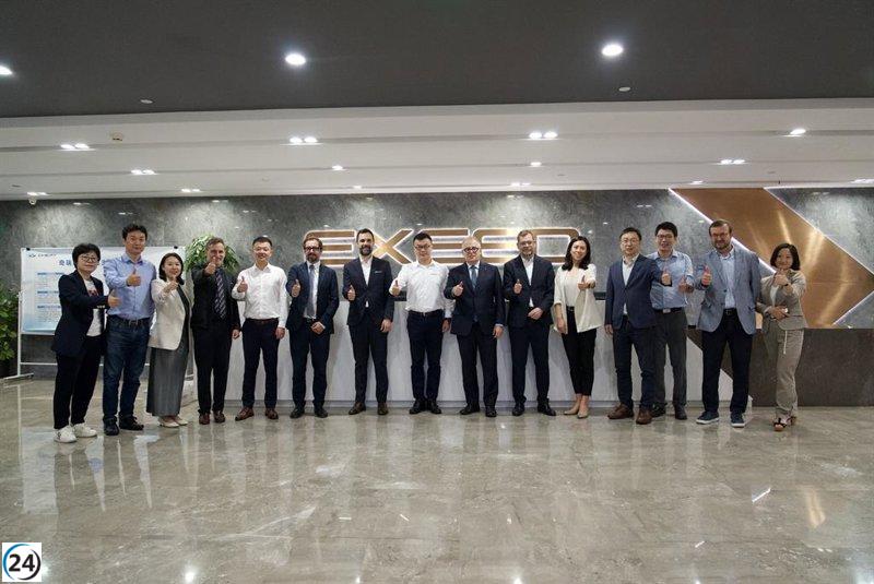 Representantes del Gobierno catalán se encuentran con Grupo Chery en Shanghai, China.