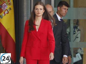 La Princesa Leonor deslumbra con un look patriótico en su primer viaje internacional.