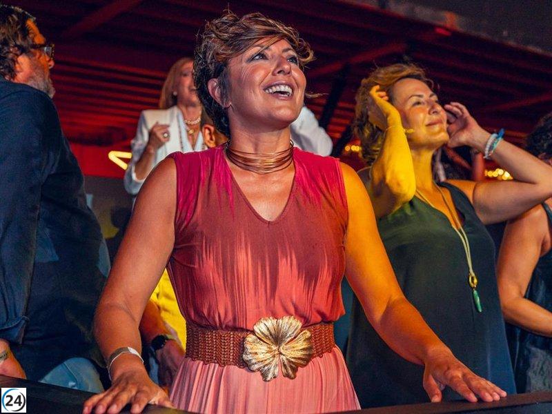 Sonsoles Ónega disfruta de sus vacaciones en Marbella junto a Vanesa Martín
