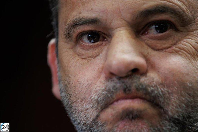 El juez del caso Koldo desestima requerir investigación al exministro Ábalos ante el Supremo.