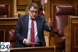 El PSOE y sus aliados impulsan ley para que el CNI esté bajo control directo del Gobierno.