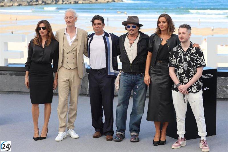 Johnny Depp debuta como director y revela duras experiencias personales.