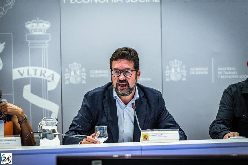 CEOE muestra una postura más colaborativa en relación al recorte de jornada tras la reunión y las negociaciones continuarán el 11 de junio.