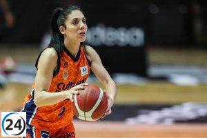 Cristina Ouviña decide priorizar su maternidad y se retira temporalmente del deporte.