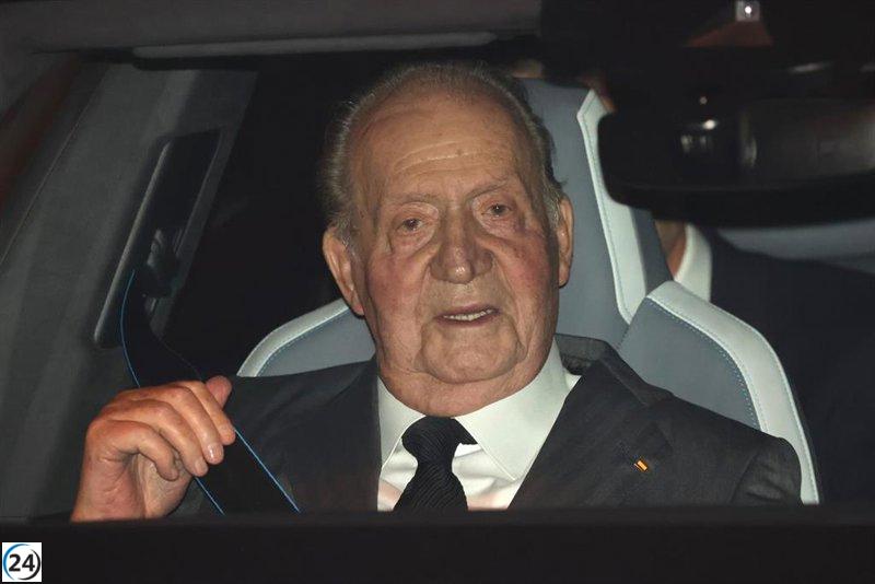 El entorno del Rey Juan Carlos responde tras la publicación de imágenes junto a Bárbara Rey.