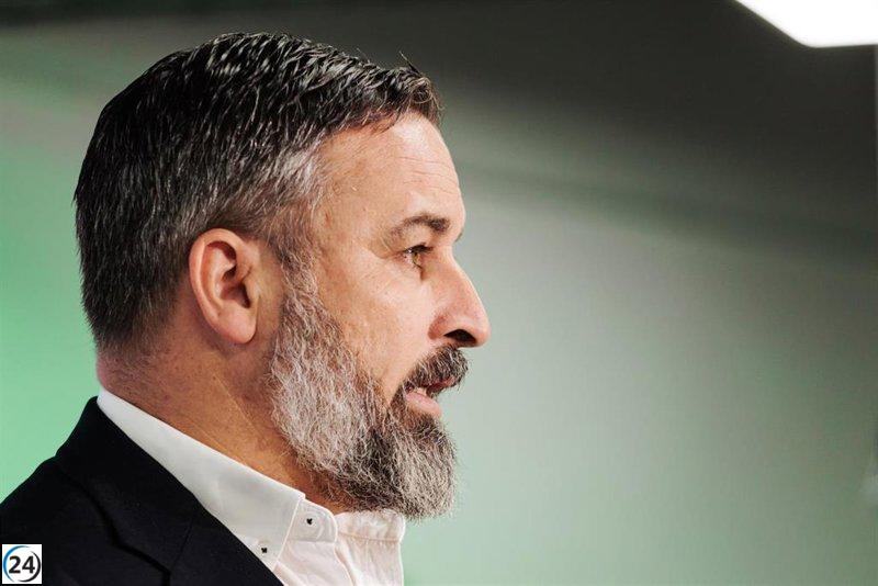 Vox demandará a Alvise por insinuar recibimiento de dinero de criptomonedas por Abascal.