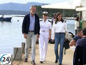 Los Reyes junto a la Princesa Leonor: una imagen familiar llena de ternura.