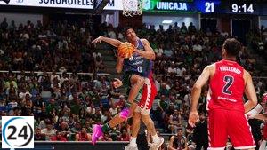 El Unicaja irradia alegría en su primer partido de la liga.