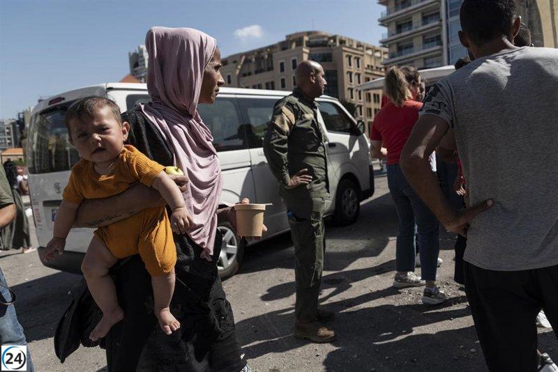 La UNRWA envía ayuda a Líbano desde Jordania tras la invasión israelí.