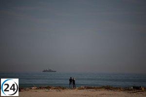 El temporal en Gandia y Denia interrumpe la búsqueda de víctimas del DANA en el mar.