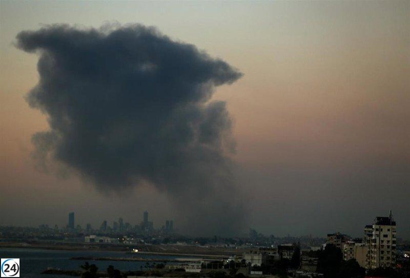 Israel lanza bombardeos en el sur de Beirut tras orden de evacuación.