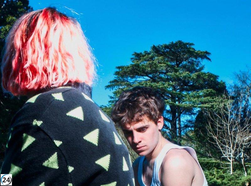 Royel Otis, el dúo australiano, lanza su álbum 'Pratts&Pain' en Madrid y Barcelona.