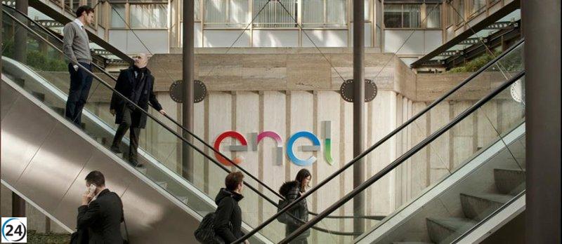 Enel impulsa inversiones de 43.000 millones hacia 2027, priorizando energías renovables y redes eléctricas.