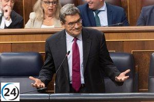 Escrivá inicia su mandato en el Banco de España en medio de controversias por su nombramiento.