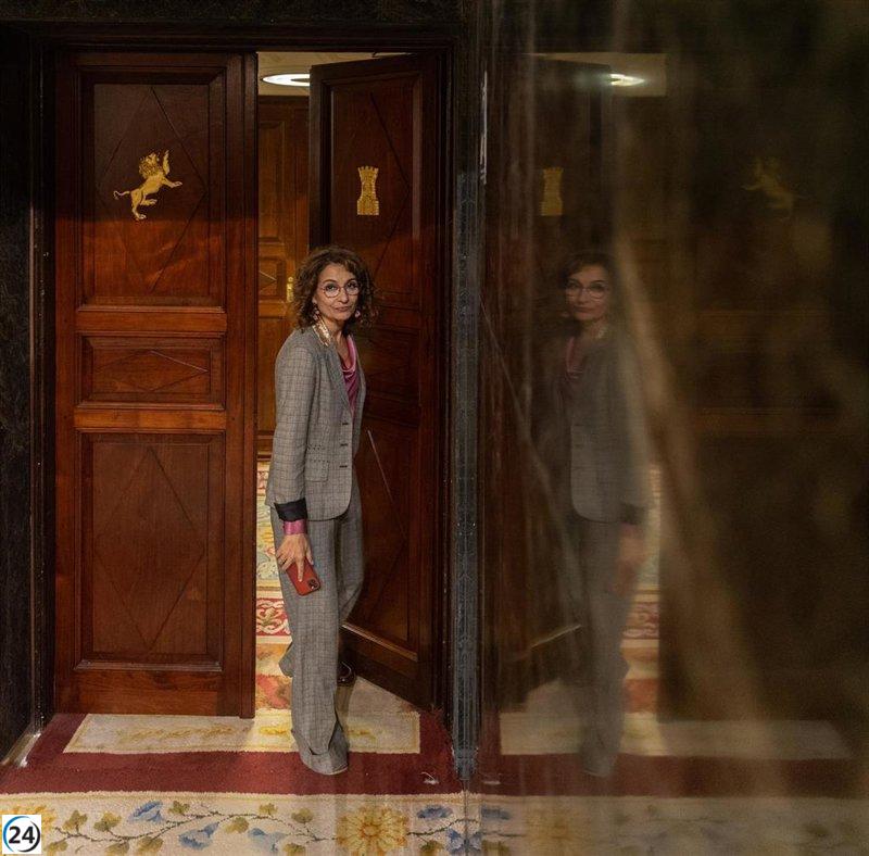 Montero afirma que Aldama carece de pruebas y califica de falsa la acusación contra su jefe de Gabinete.